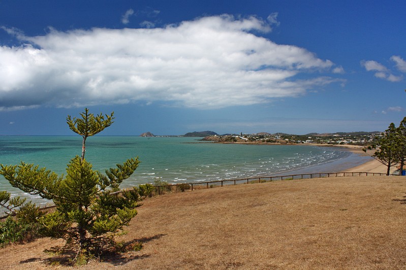 2009-11-06 22-03-49_1.jpg - "Capricorn Coast"
